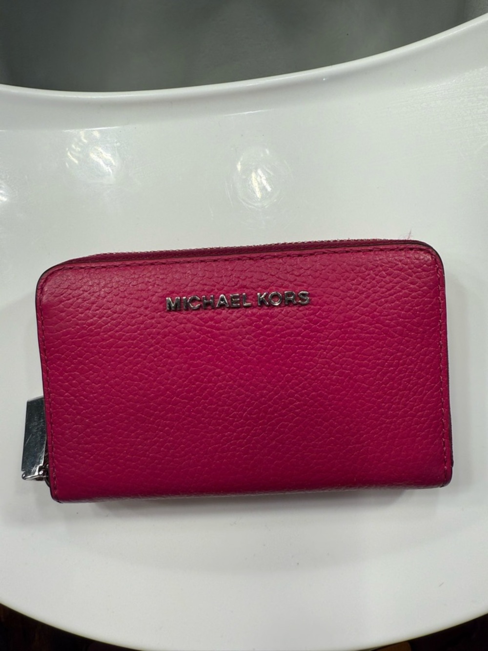 Michael Kors Jet Small Fuchsia Leather Zip Wallet
